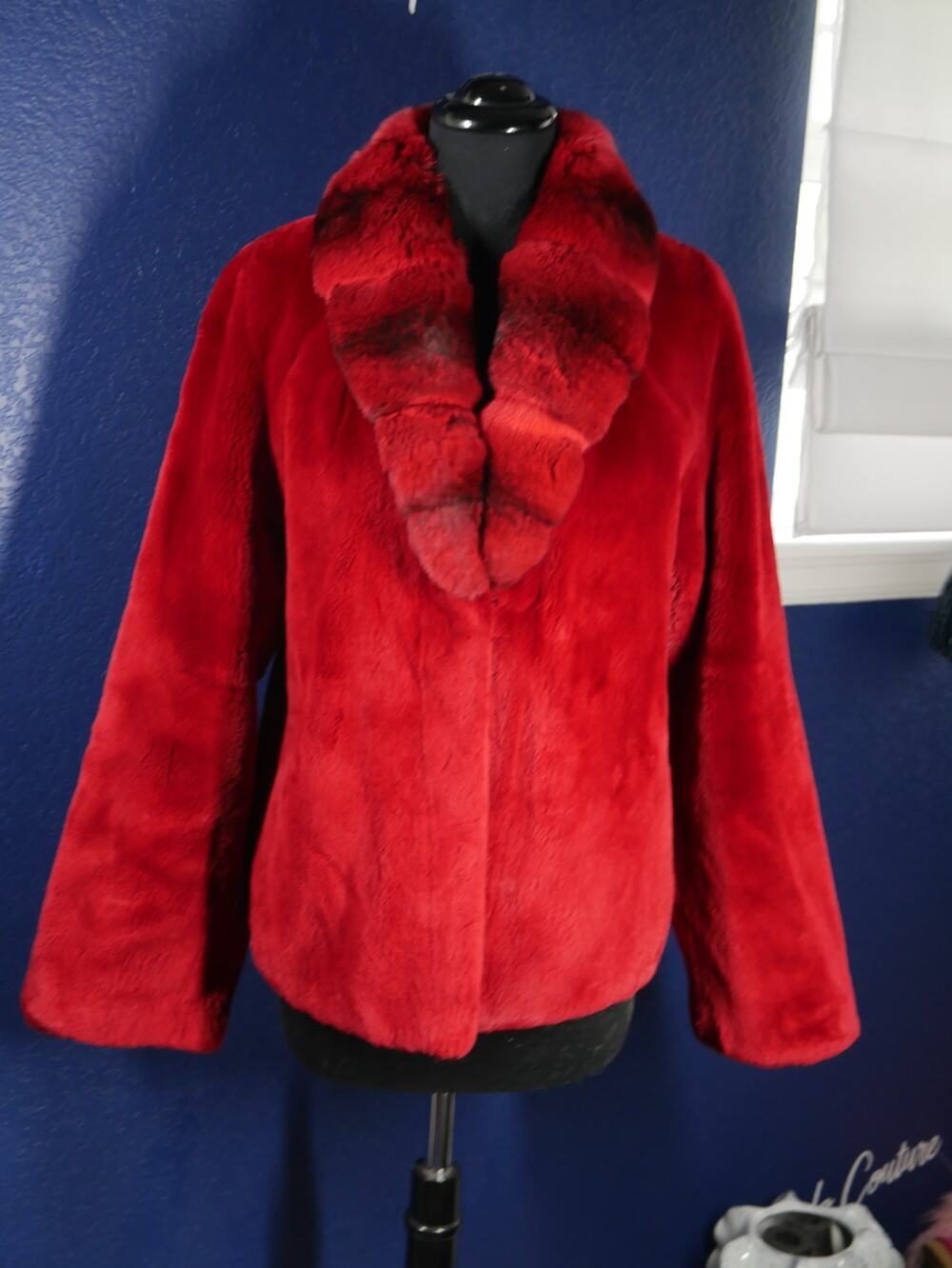 Gorgeous Bloomingdale's Red Sheared Beaver & Chinchilla Fur Coat Jacket